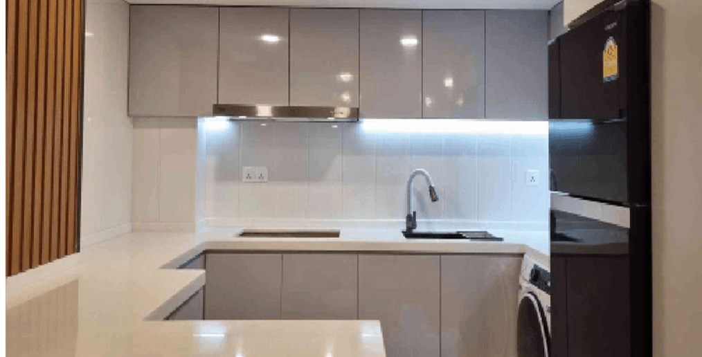 Avenue18 Condo - Image 3